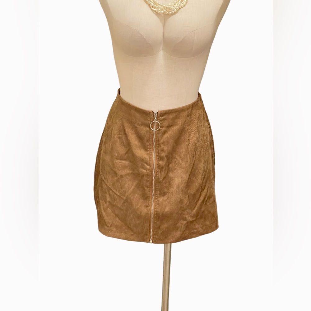 Trendy SHEIN Zip-Up Corduroy Skirt – Effortless Style Awaits